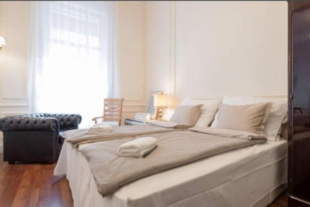 Luxury Art Deco Suite Close To Museum Of Fine Arts Budapest Exterior foto