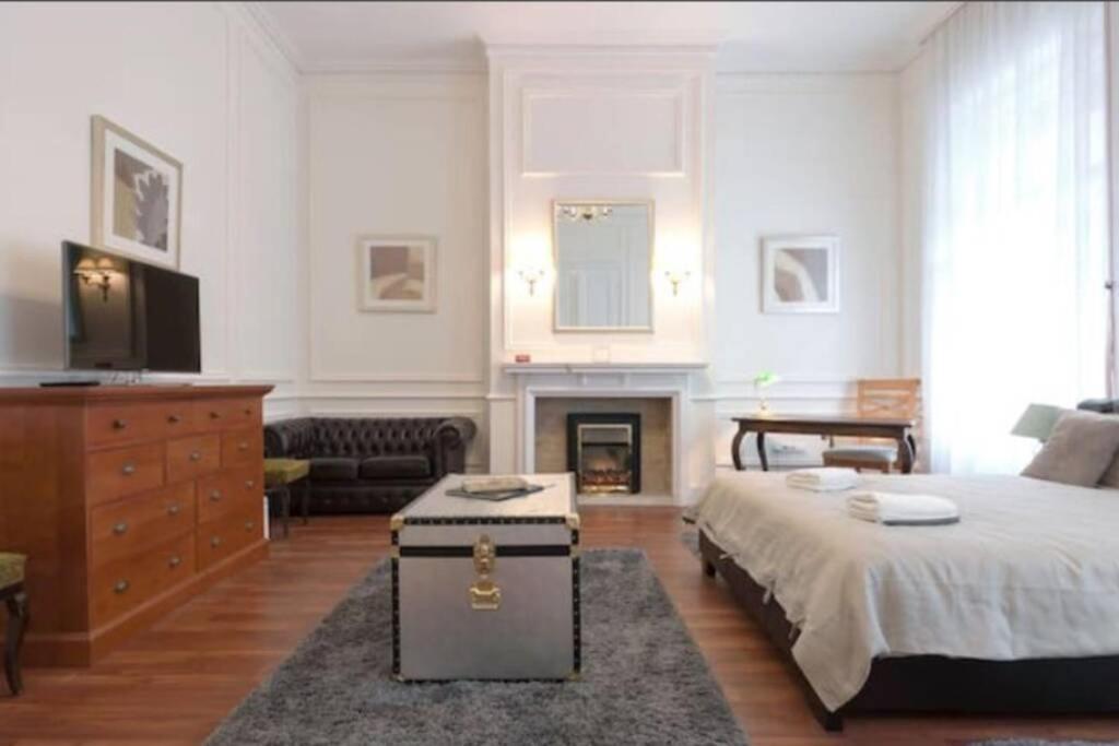 Luxury Art Deco Suite Close To Museum Of Fine Arts Budapest Exterior foto